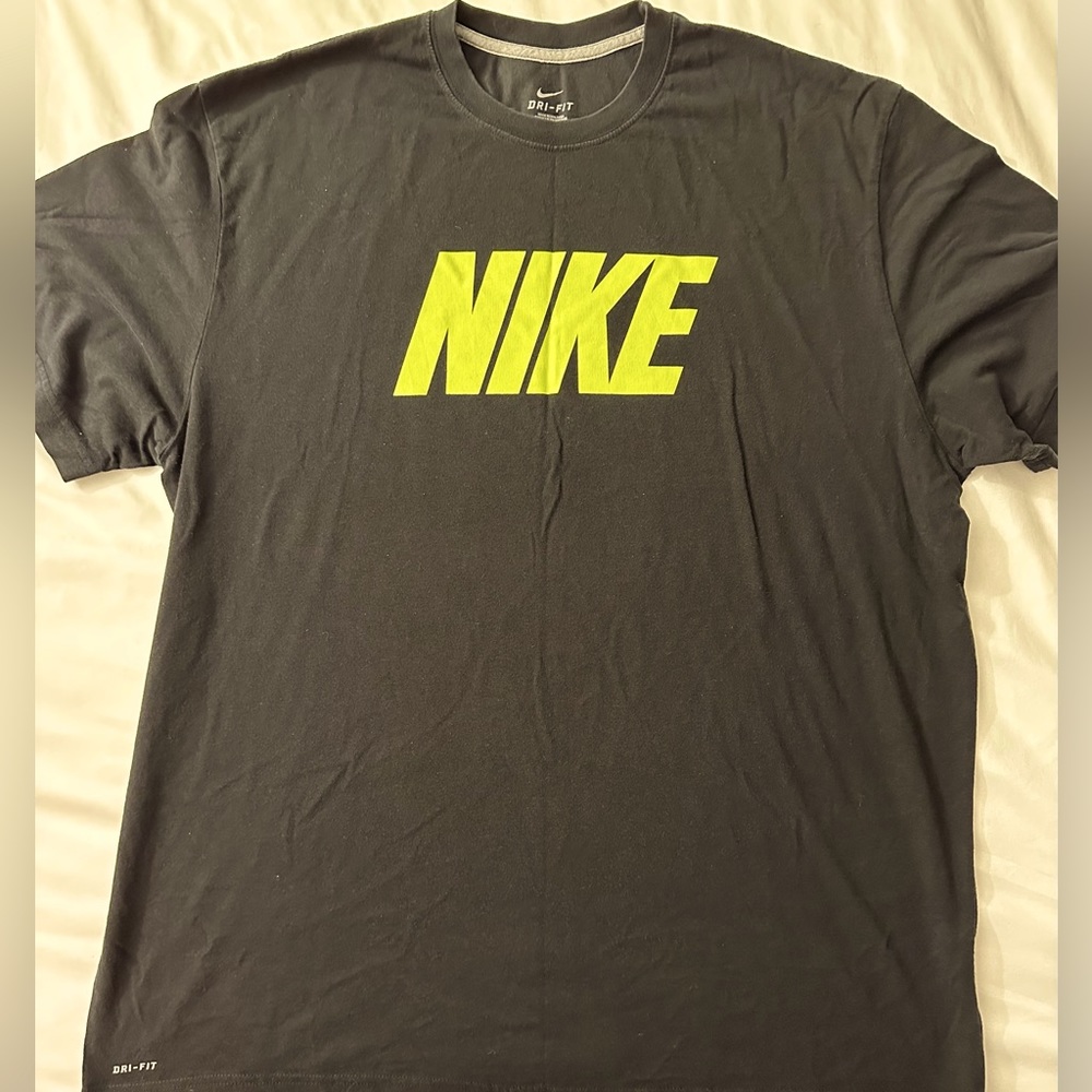 Nike Dry-Fit Tee